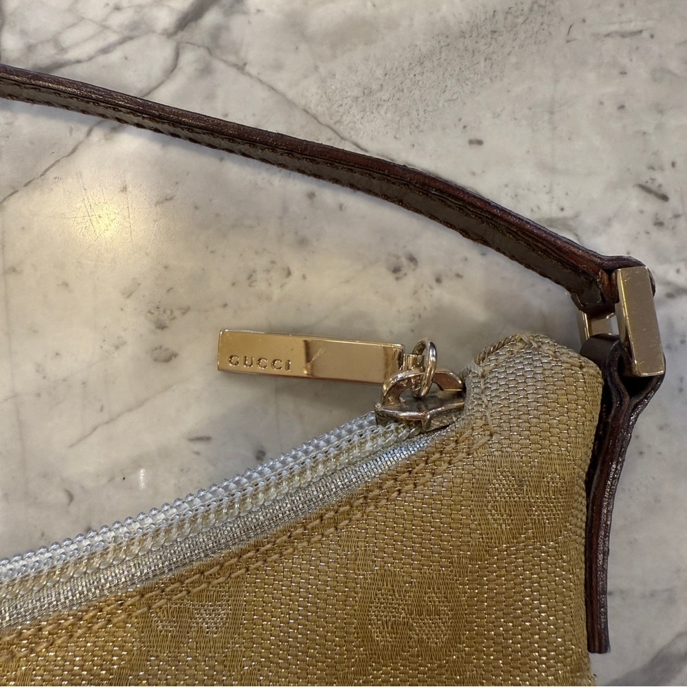 Gucci Gold Metallic Shoulder Bag - Picture 6 of 9